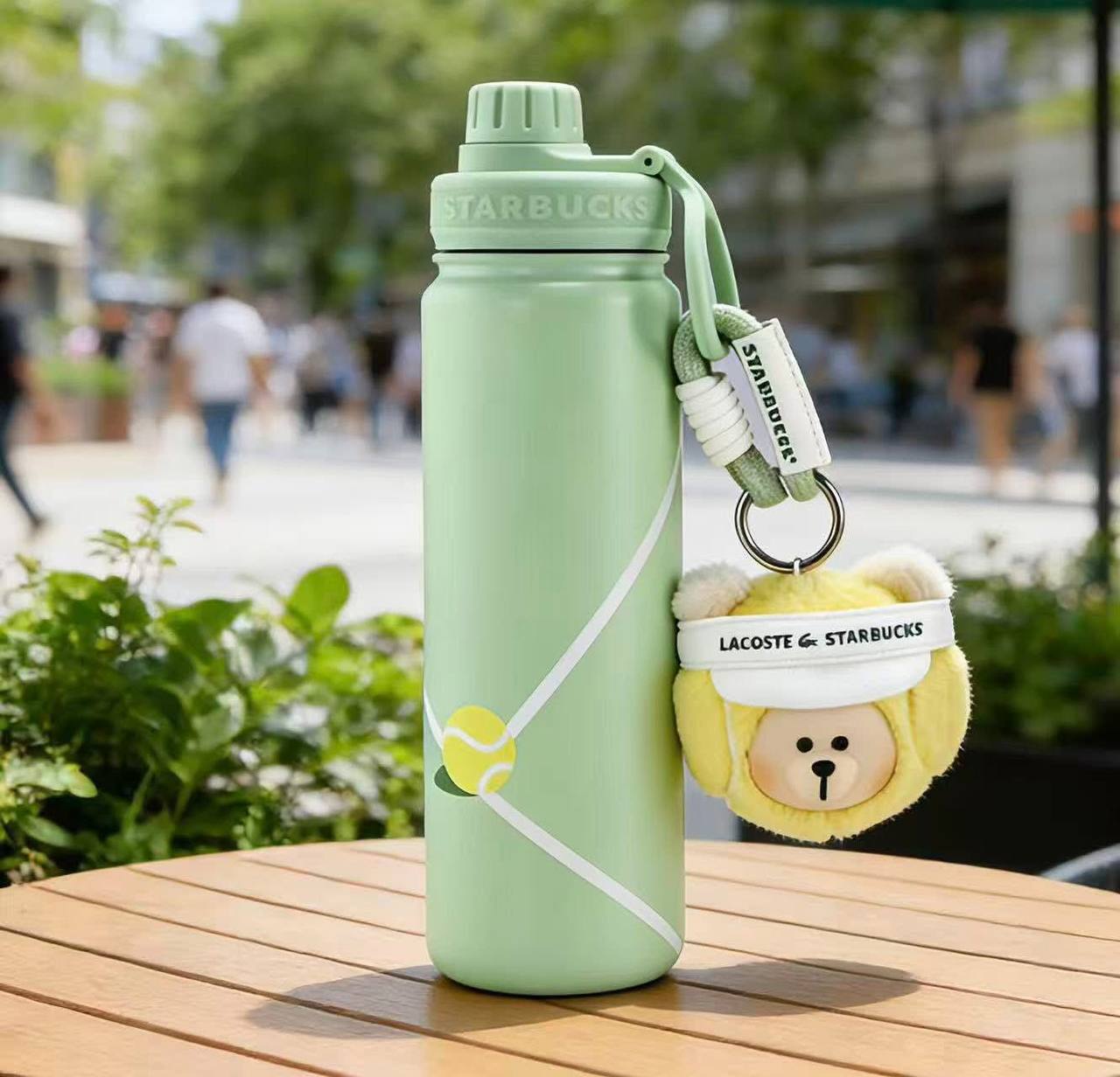 Starbucks China 2026 X LACOSTE co-brand green stainless steel cup with vinyl plush pendant 750ml